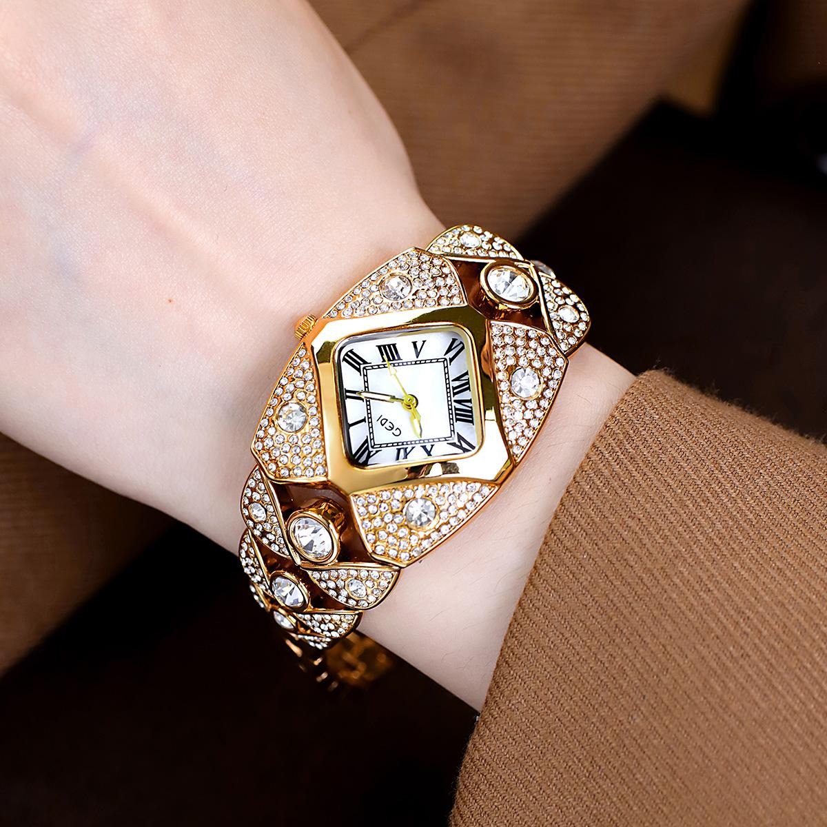 UTHAI L008 Fashionable Women W - Luxury Watch For Sale recension och pris