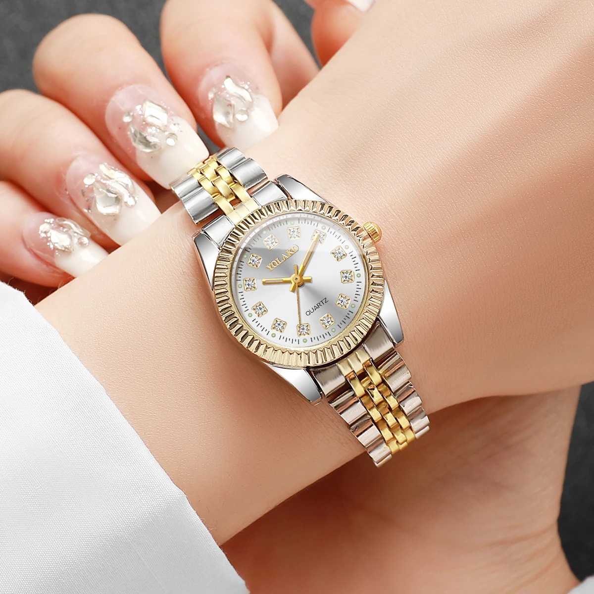 Fashion Rhinestone Women Quart - Luxury Watch Organizer recension och pris