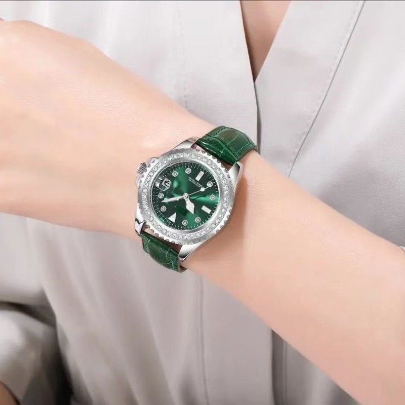 Women's Watch with Diamond Acc - Luxury Watch Leather Strap recension och pris